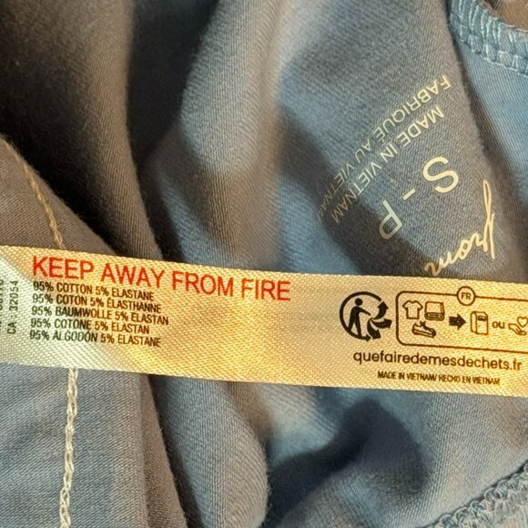 TWO Pairs of Urban Outfitters Jogger/Legging style Capris, Lt Bl & Blk, SMALL - Picture 5 of 13